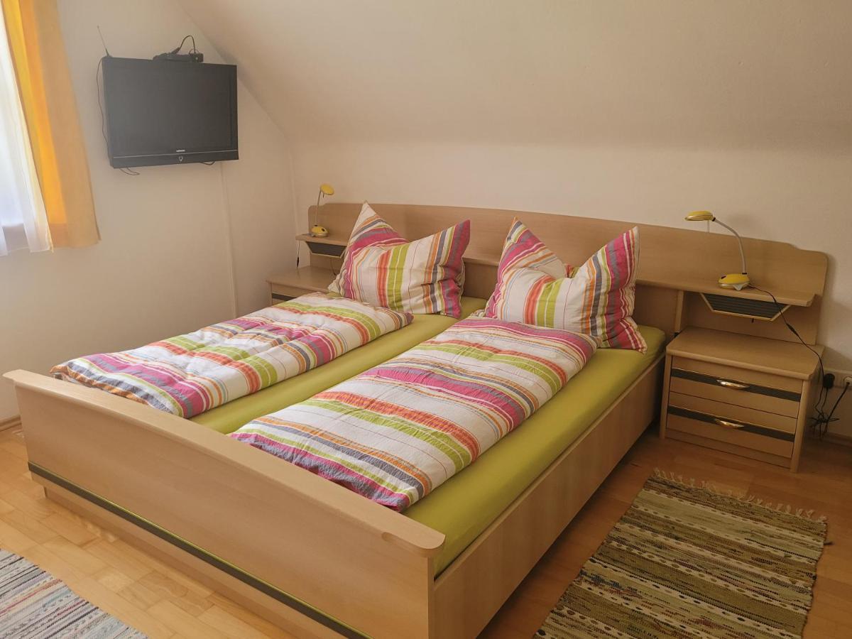 Appartement Poelzl Oeblarn Region Schladming Dachstein Oblarn Buitenkant foto